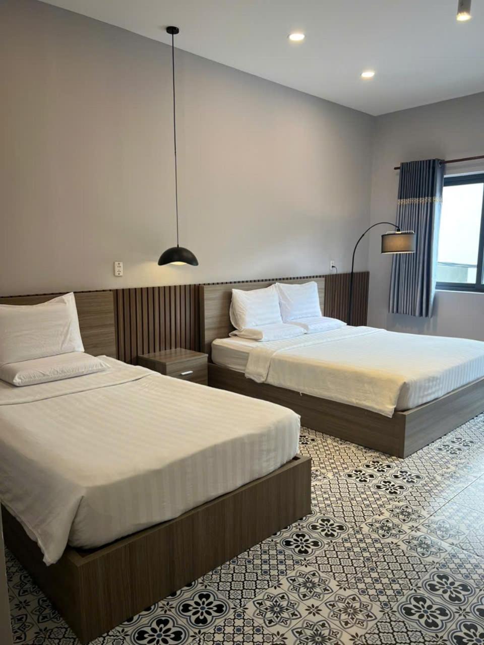 Vy Da Backpacker Hostel Хошимин Экстерьер фото
